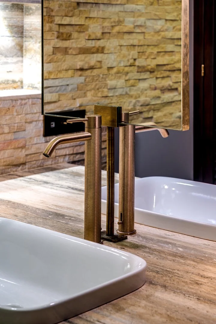 035-detail masterbathroom.JPG