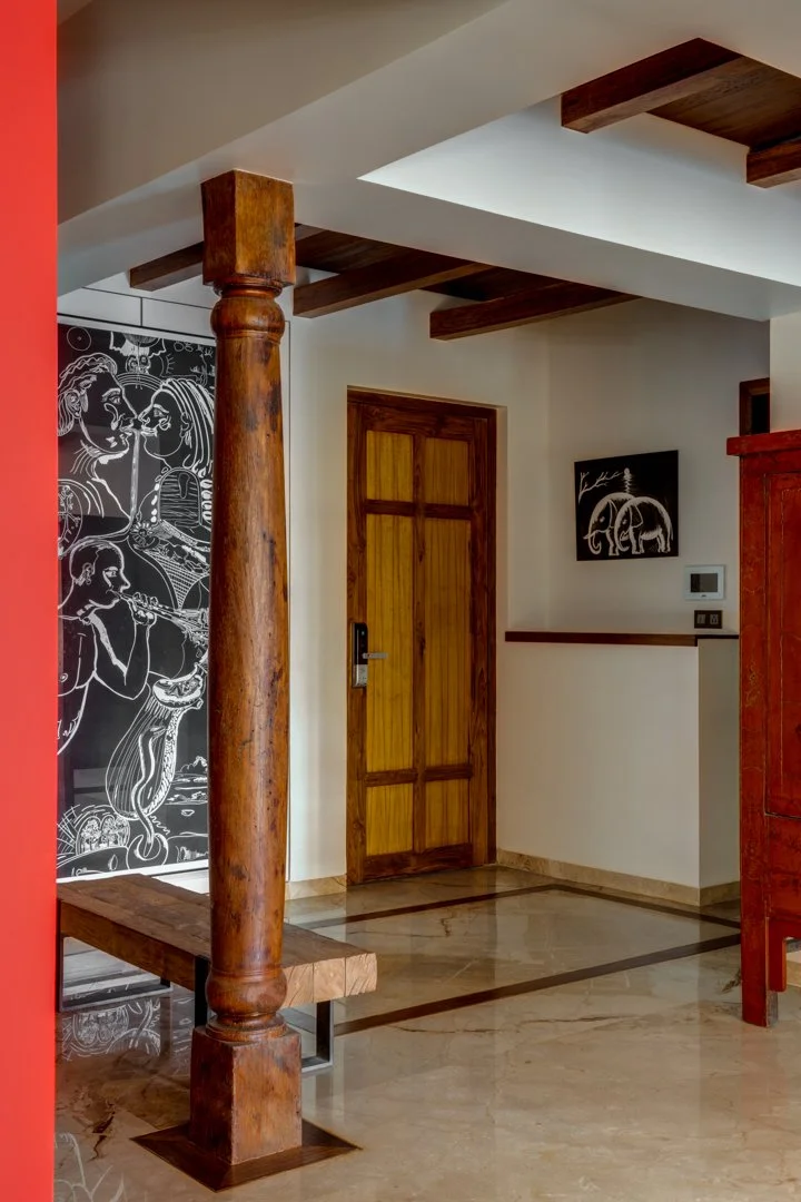 001-entrance portico.JPG