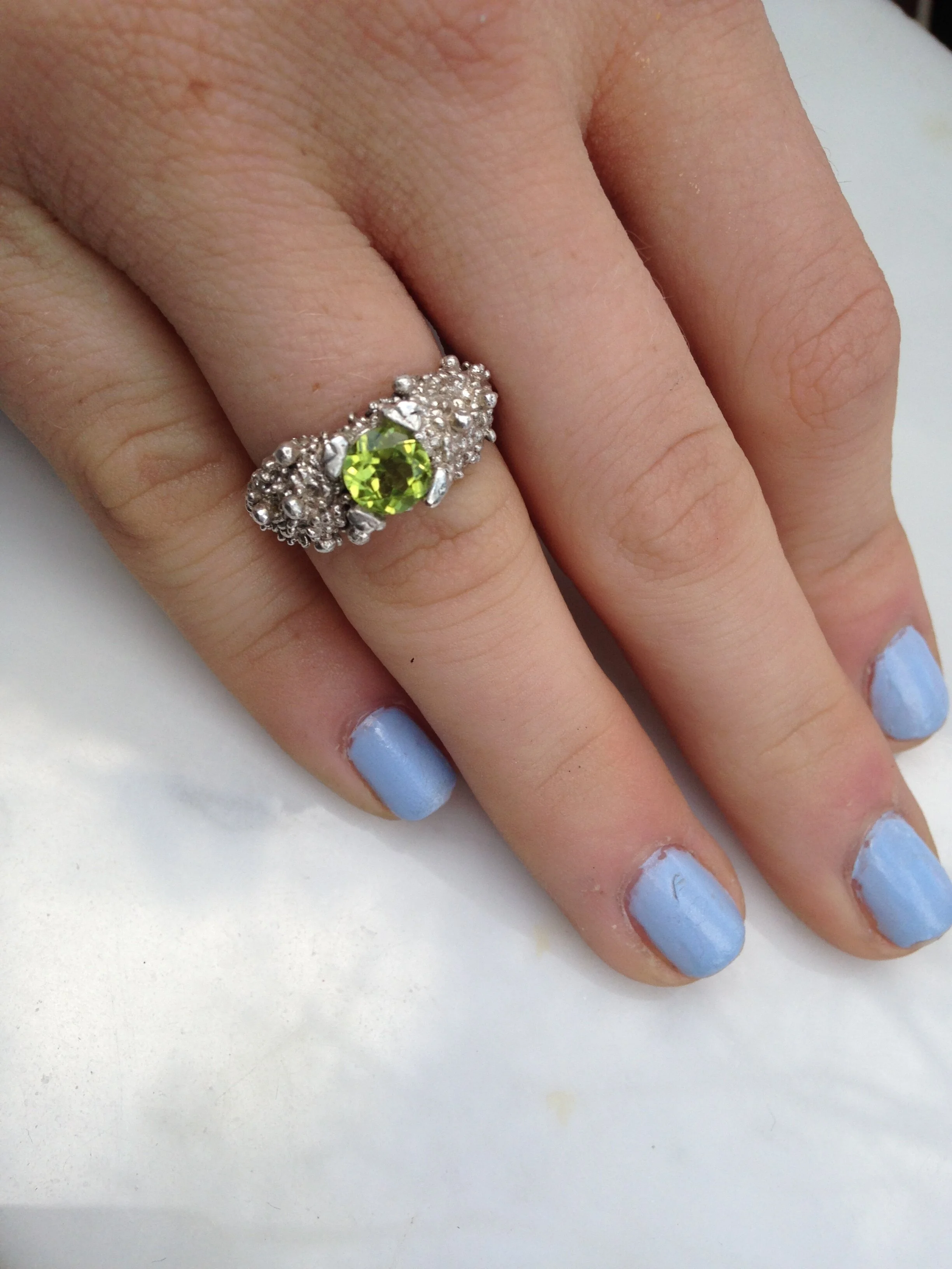 hammekin, poppyseed ring peridot.JPG