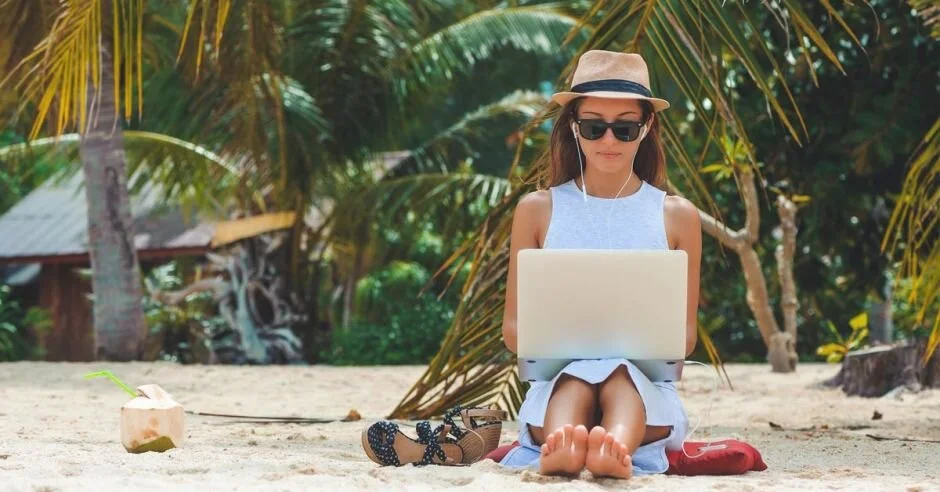 ¿Qué debo presentar si busco aplicar por una residencia en Costa Rica?