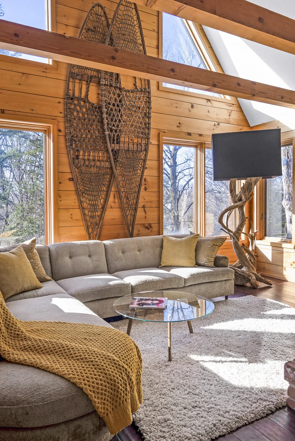 060-2445 Riverside Drive - Web 60.jpg