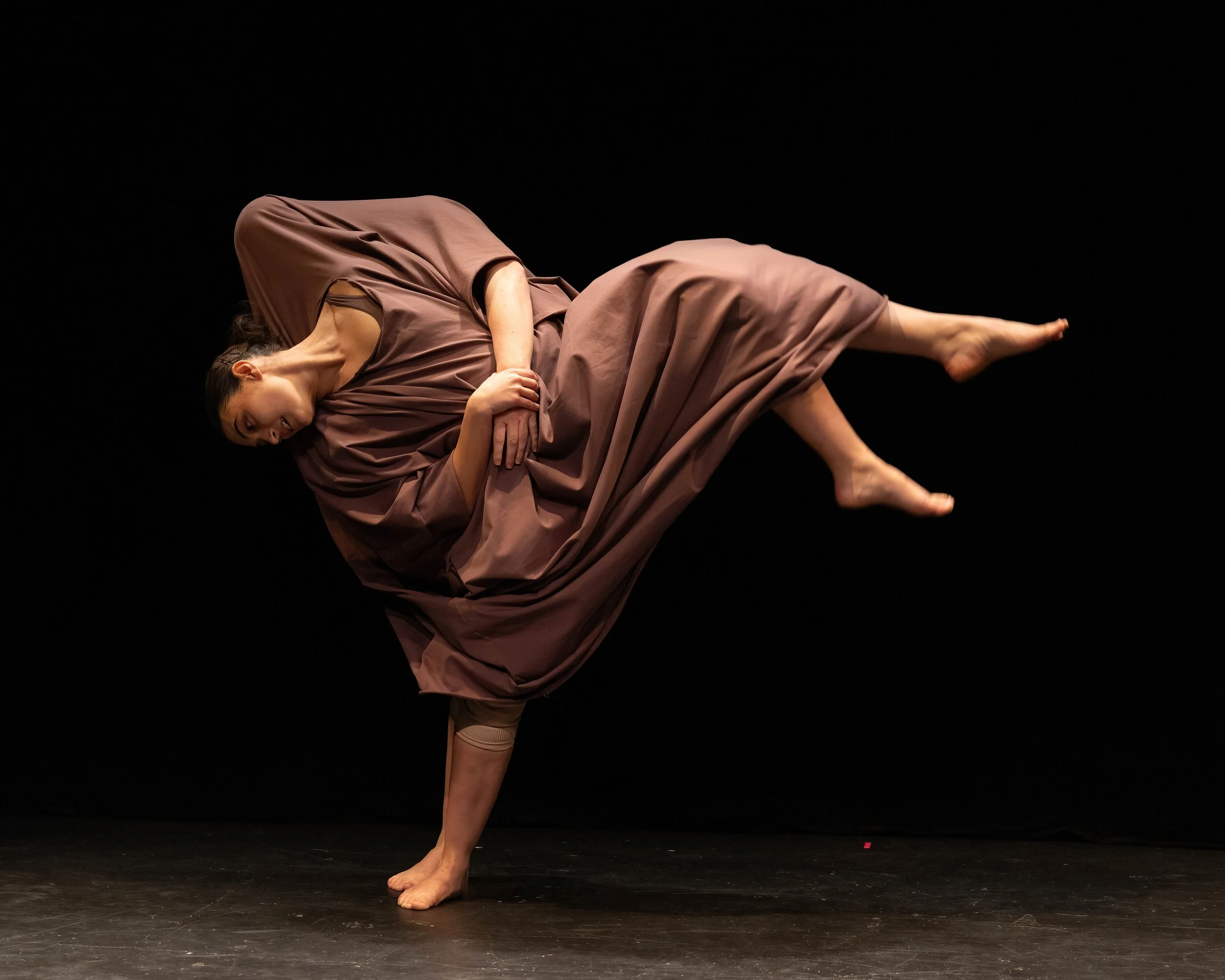 "I'm Not Wrong & Neither Am I" by Heather Dutton, Middle Child Dance Theatre