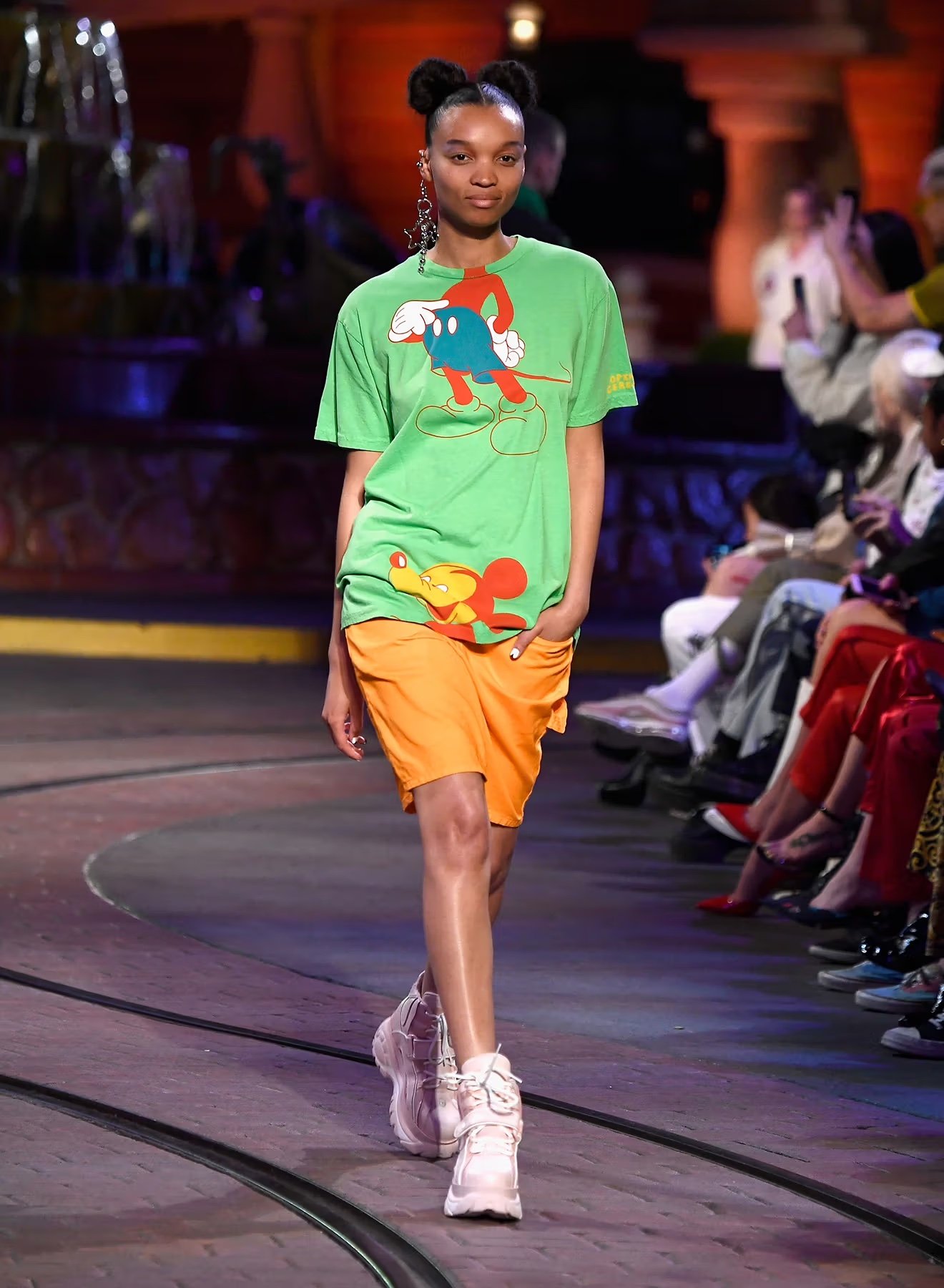https---hypebeast.com-image-2018-03-disney-mickey-anniversary-opening-ceremony-19.jpg