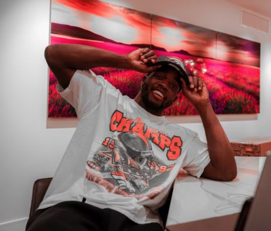 Melvin Gordon x Hat Store World