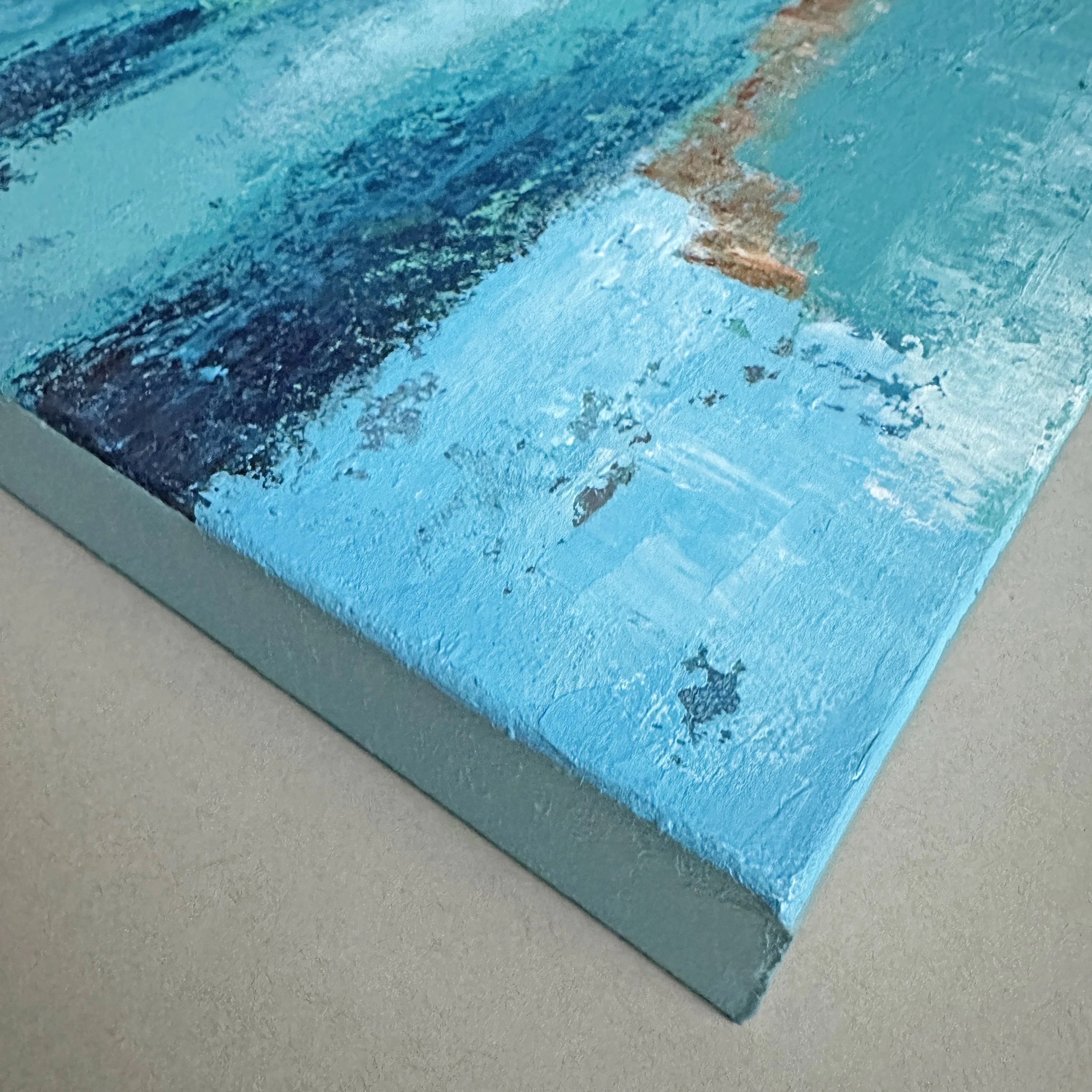 Deep-Blue-of-Tahoe-side-detail.jpg