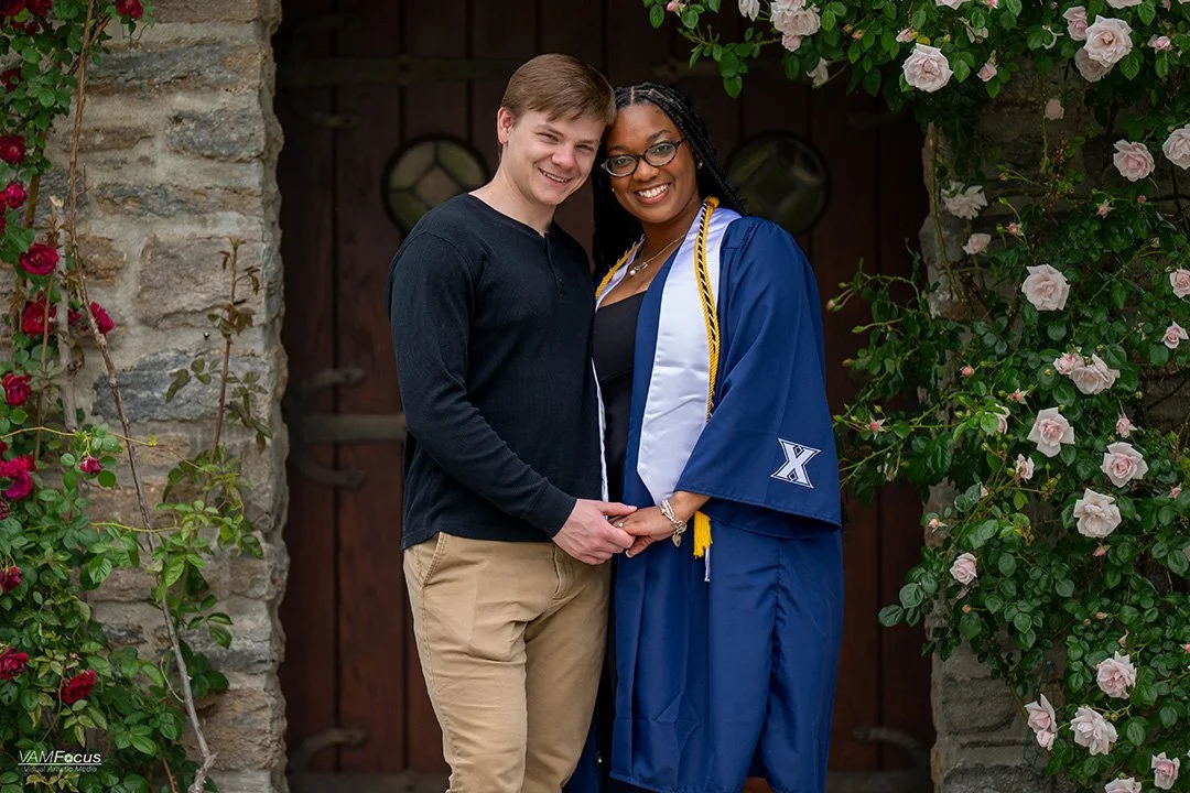 V00175-Jazzy%20Xavier%20Senior%20Pictures_Z635935 SM.jpg