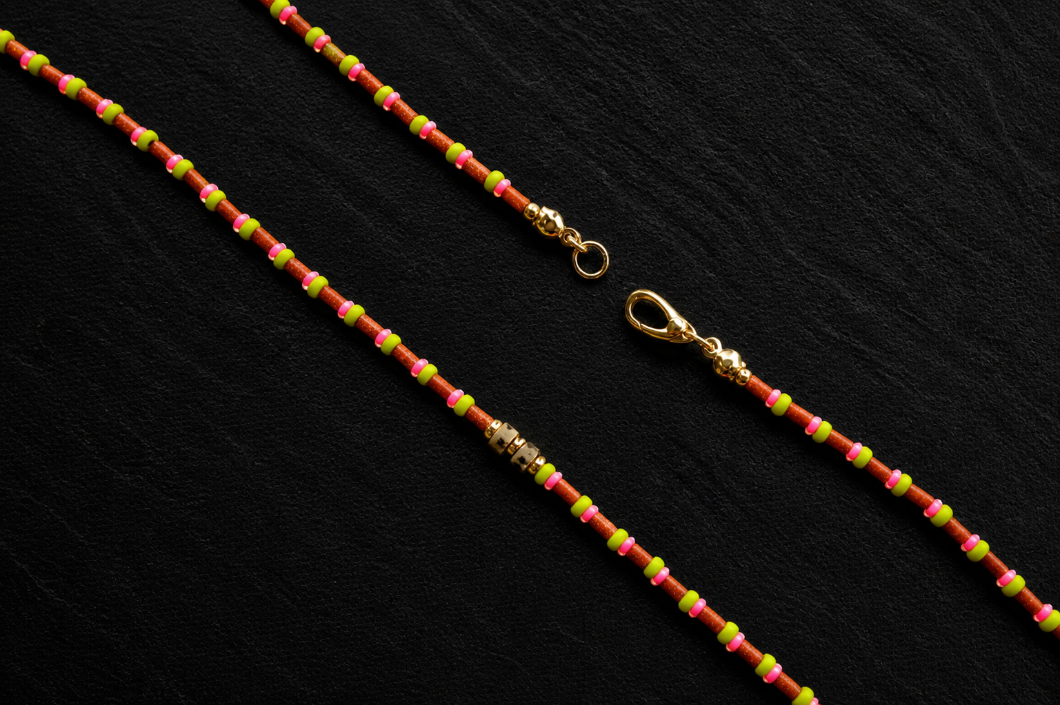 beadednecklace-03.png