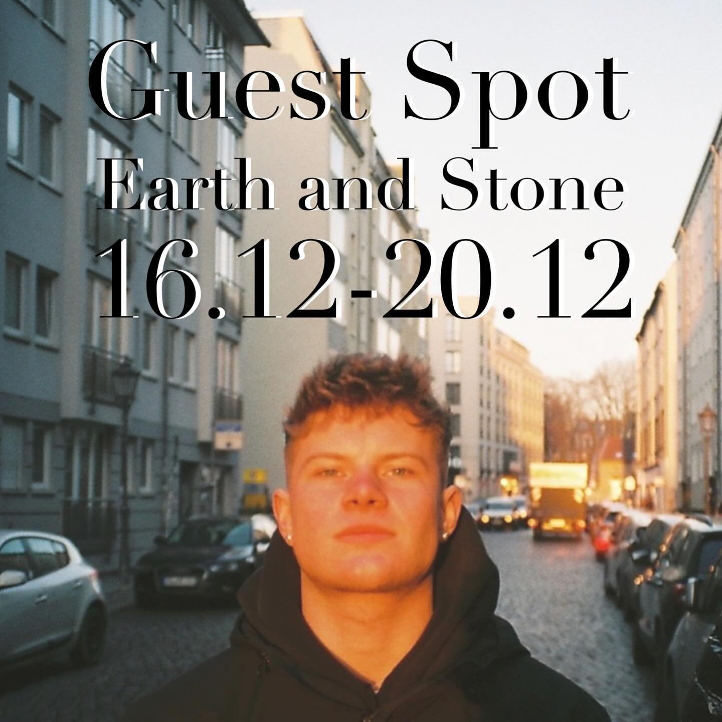 🔥GUEST SPOT🔥

Ich bin froh vom 16-20.12 zu Gast im @earthandstone_creativespace sein werde. Ich freue mich riesig an seite von @nick_schweikert t&auml;towieren zu d&uuml;rfen. 
Wenn ihr lust habt euch ein tattoo von mir Stechen zu lassen ,meldet eu