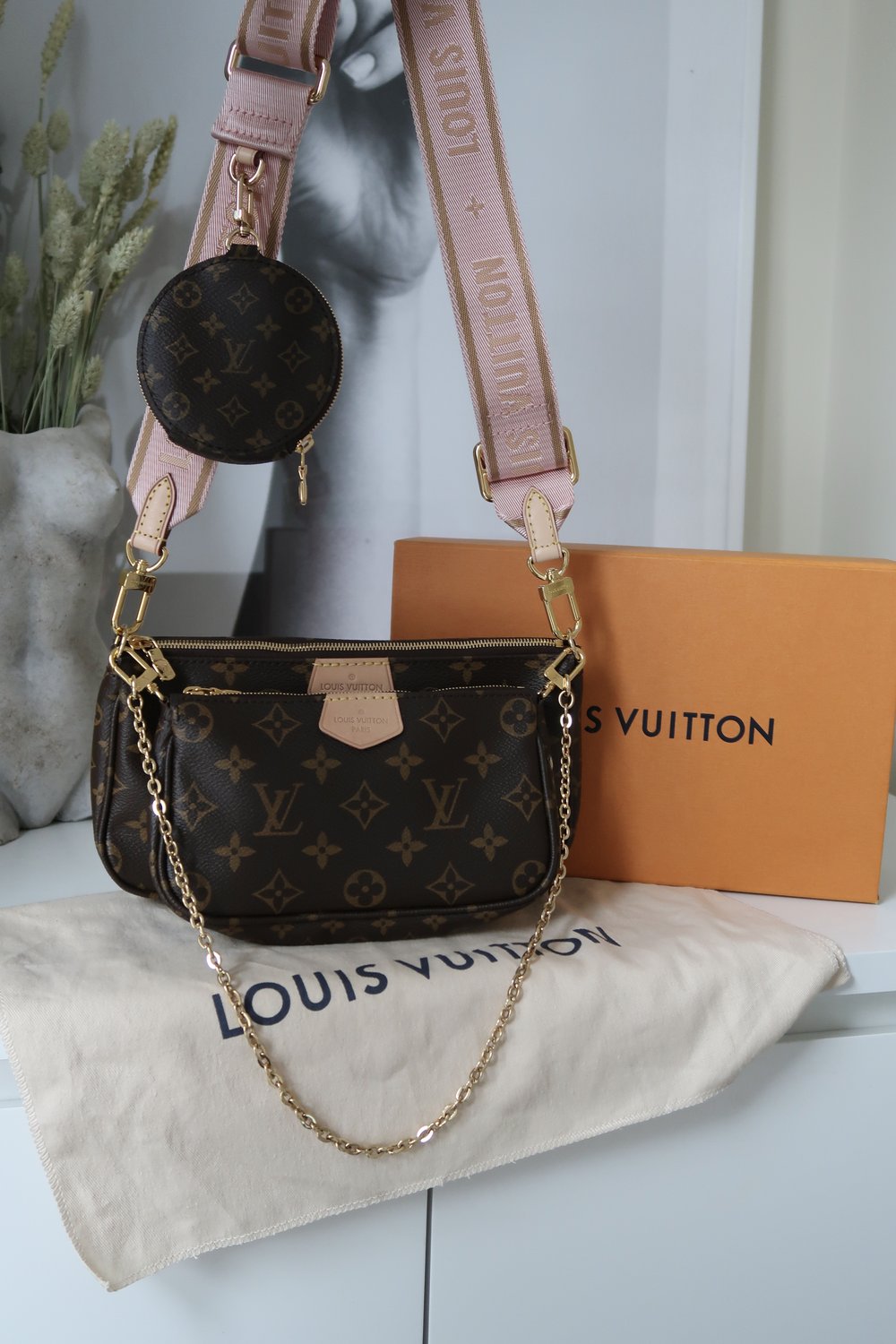 Louis Vuitton Multi Pochette in Rose Ballerine (Microchip)