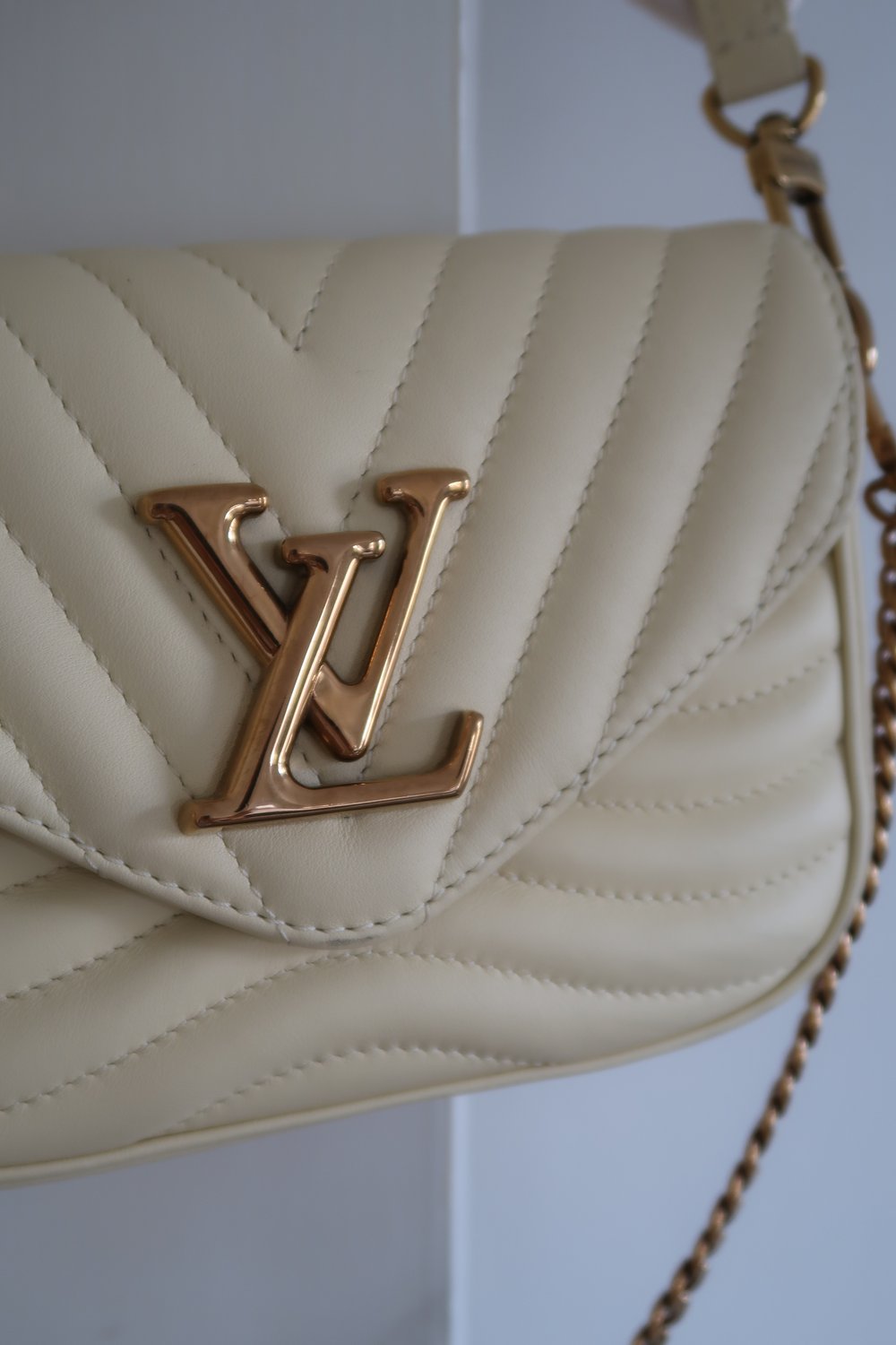 Louis Vuitton New Wave Multi-Pochette M56466-black  Bags, Black louis  vuitton bag, Louis vuitton handbags black