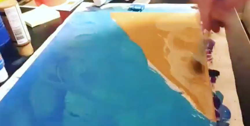 03/11/2019