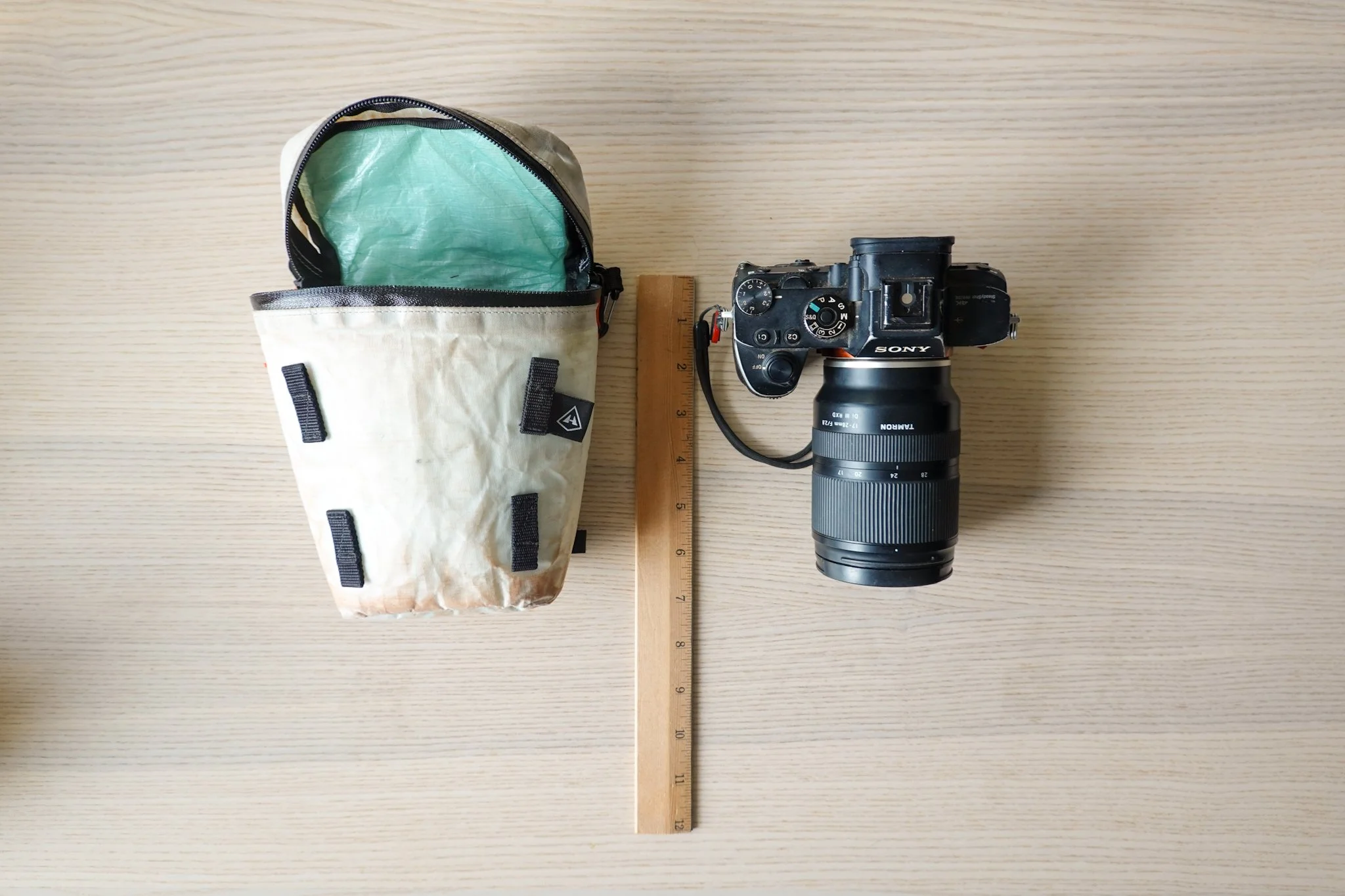 Hyperlite Mountain Gear Camera Pod レギュラー Camera Bag for Hiking - Hyperlite Mountain Gear Camera Pod