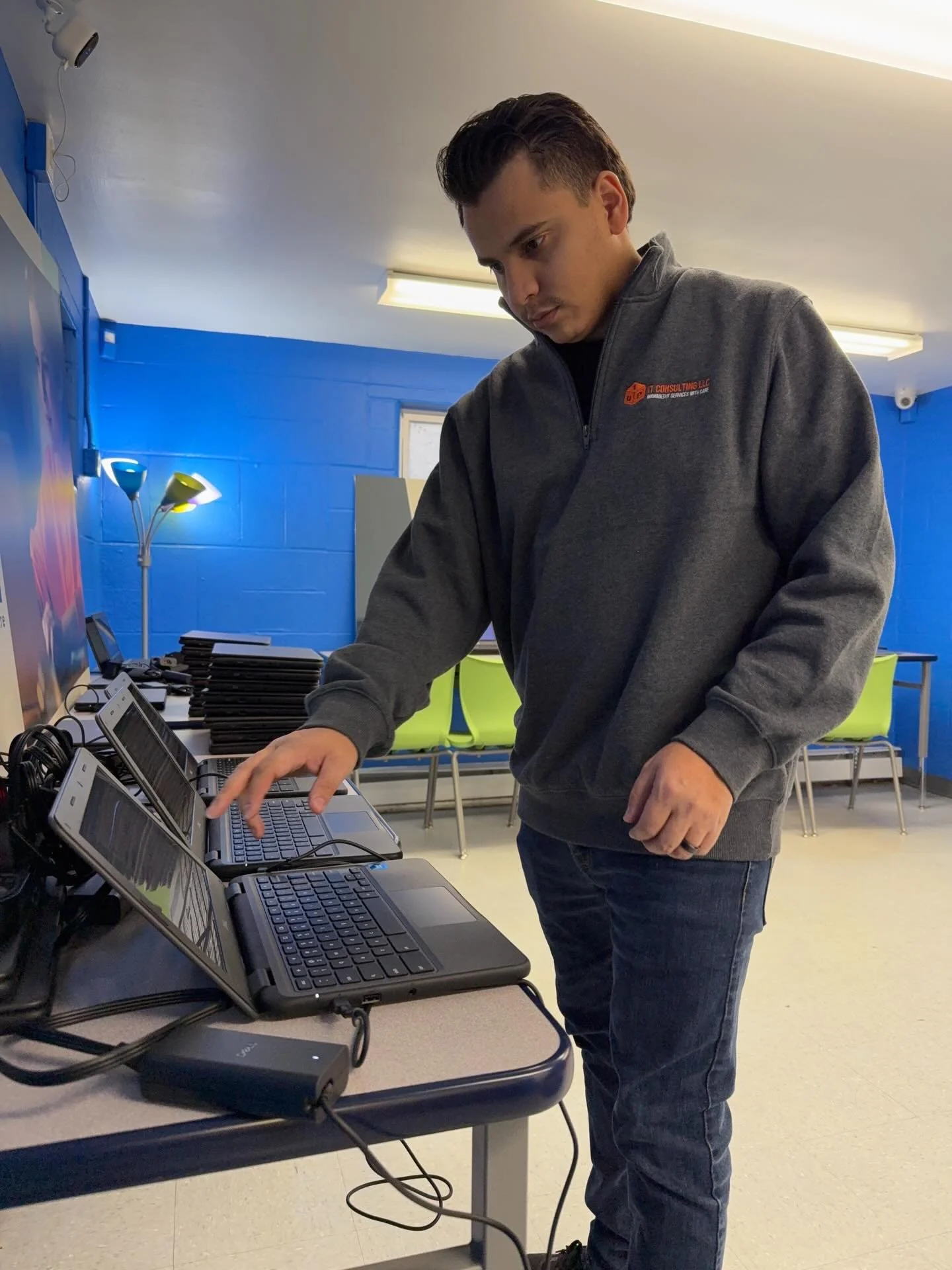 Keep scrolling to see Job in action!

As part of the new Rowan Tech Lab @bgcfrederickco, we were fortunate enough to be a part of these kids futures by setting up their new technology.

Job is onsite today in the tech lab setting up a new batch of ch
