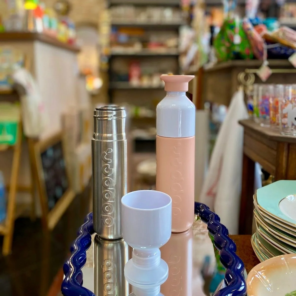 ✨ Concours de rentr&eacute;e chez PAN ! ✨
Pour bien d&eacute;marrer la saison, nous vous offrons 2 gourdes @dopper_official , la marque engag&eacute;e qui allie design et durabilit&eacute; pour dire adieu au plastique jetable.
🌿 Un geste simple pour
