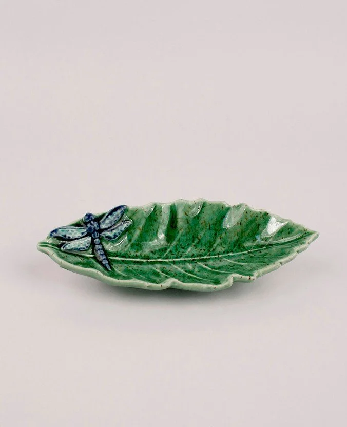 coupelle, feuille, libellule, bordallo pinheiro, nature, insecte, céramique.jpg