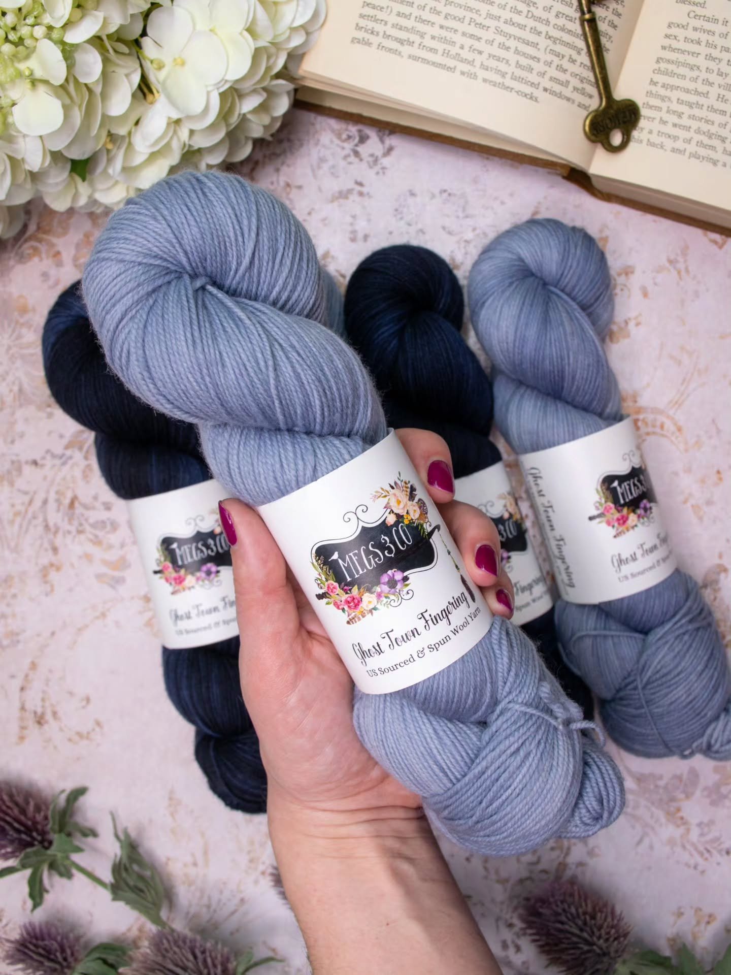 Apr&egrave;s Ski brings a playful cool blue to the Winter Collection. Inspired by those perfect winter days spent under wide-open skies on the slopes, it's crisp, bright, and full of winter magic. ✨️❄️

This snowy tonal colorway is available now but 