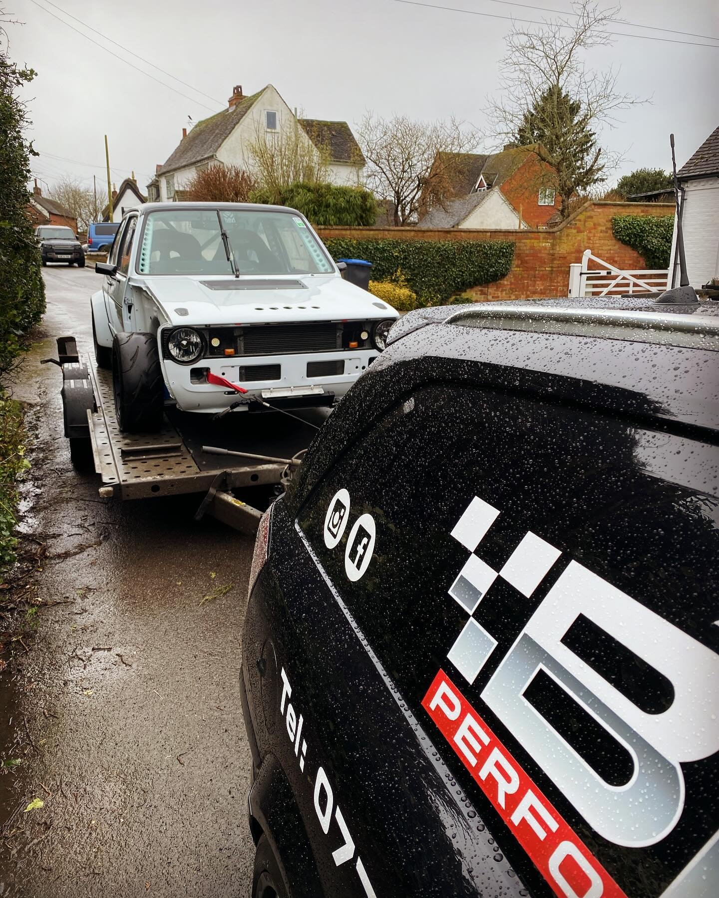 ▪️Beautifully prepared Honda K20 swapped berg cup inspired mk1 Golf track car, in for crank seal replacement &amp; brake bleeding.
▪️FK8 Civic Type R - new rear brake discs
▪️Our own Corsa Time Attack car&rsquo;s engine collected from @wscengineering