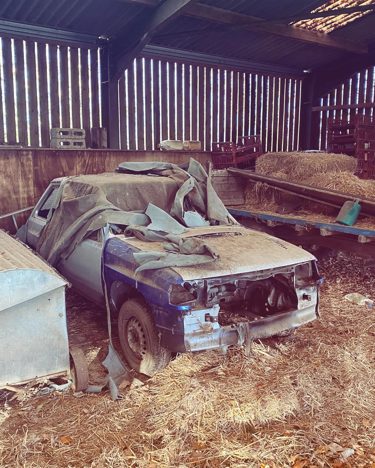 After 14 years, it&rsquo;s time to bring my own Vauxhall Nova GSi home (yes it looks like a barn find. Yes the wheel fell off 🙈and yes I was inspired by the recent Spa/Ring trip). 
Other work:
▪️Astra 888 - off for custom downpipe fabrication
▪️Mk5 