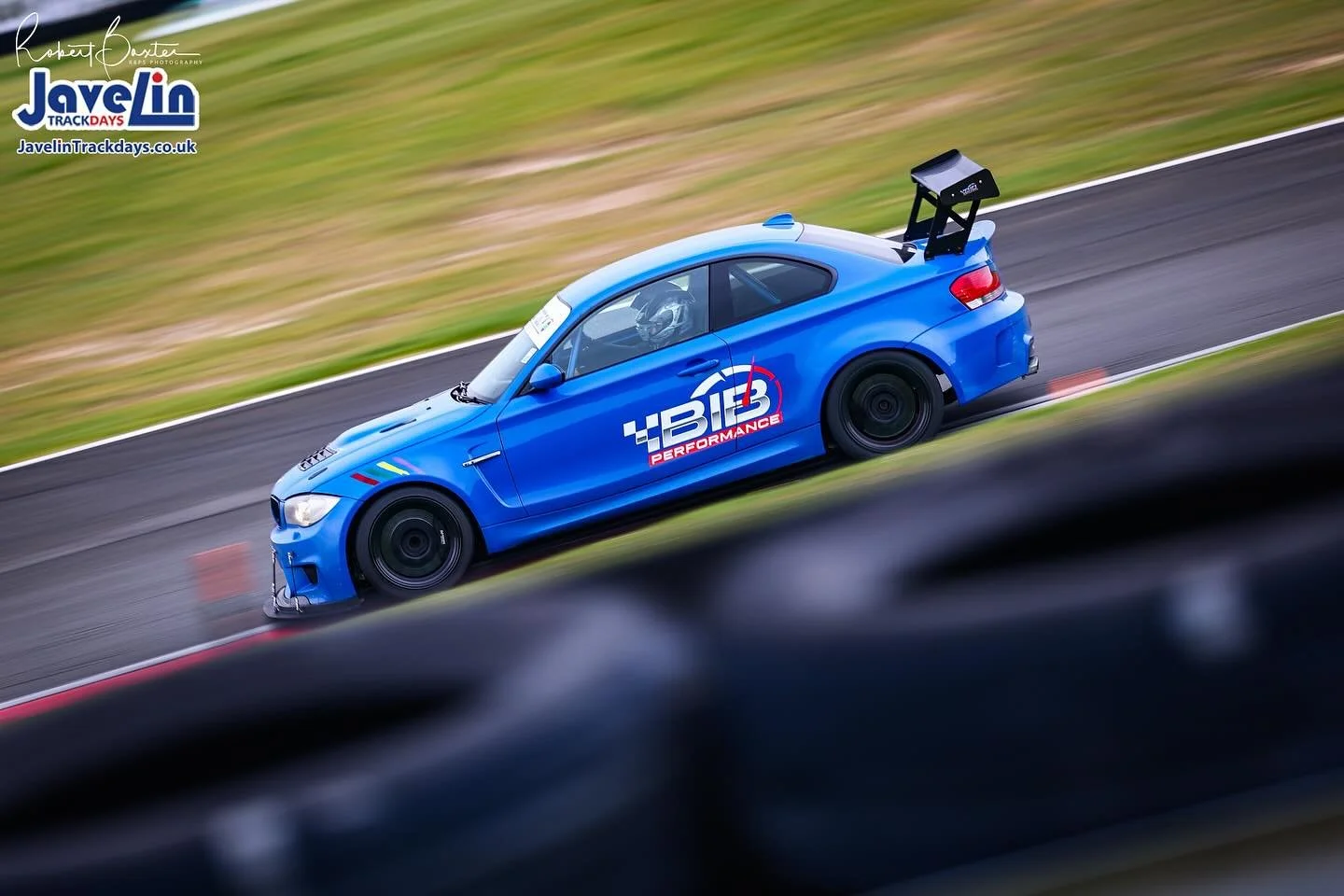 With only a few weeks to go till @timeattack_uk kicks off at Cadwell Park, it was time to get the car together for a pre season test at&hellip; you guessed it. Cadwell Park 🤪. 
A HUGE thanks to the team for working late nights and weekends to get th