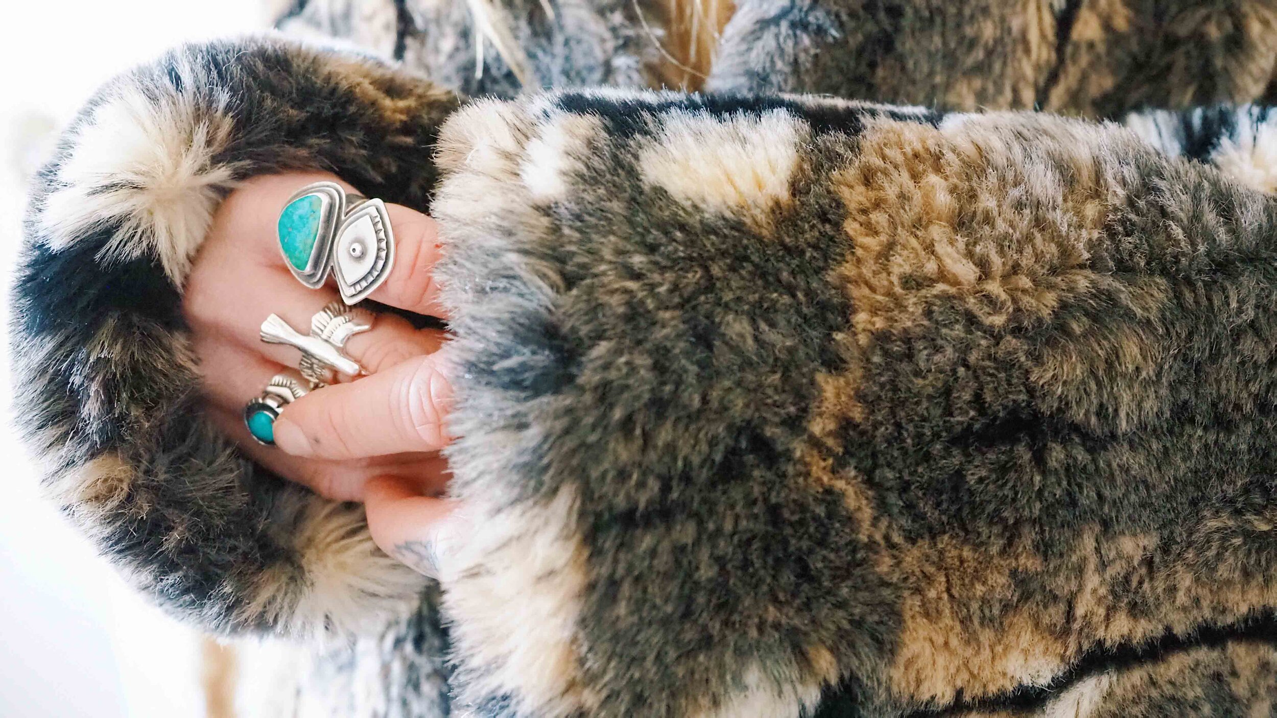 OVERSIZED ANIMAL FAUX FUR PRINTED JACKET7445F3A8-5C99-4D24-9150-FB1A8C009ECC-AE5FAF6B-86F8-4105-AE9A-B4736094A559.jpg