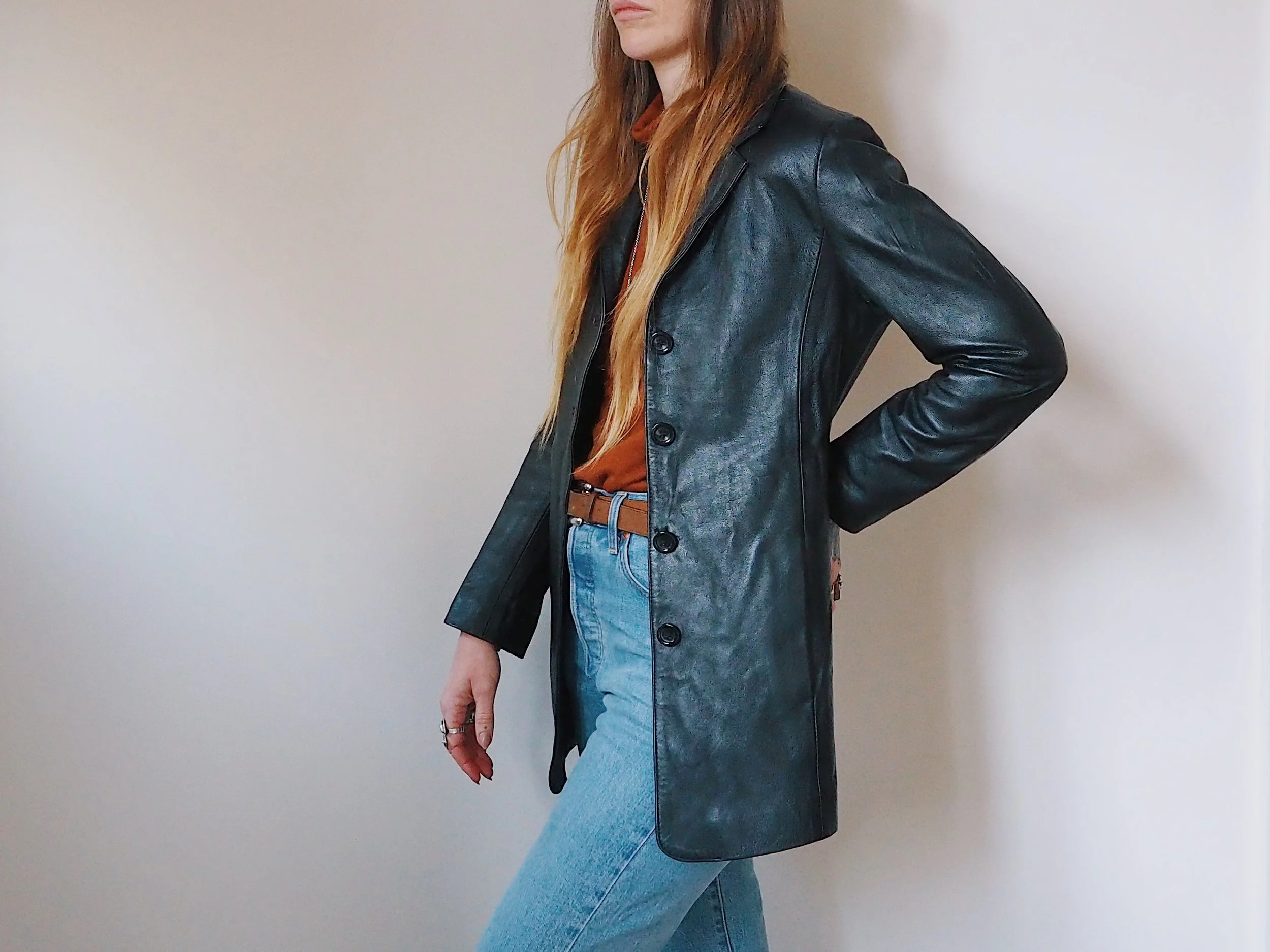 VINTAGE TAILORED BLACK LEATHER JACKET