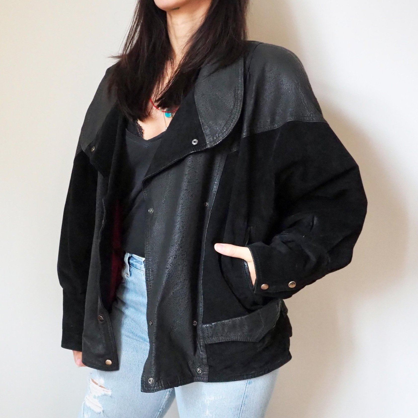 VINTAGE OVERSIZED BLACK LEATHER AND SUEDE PANEL JACKET