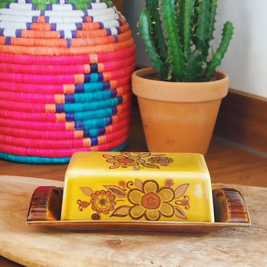 ROYAL WORCESTER PALISSY BUTTER DISH