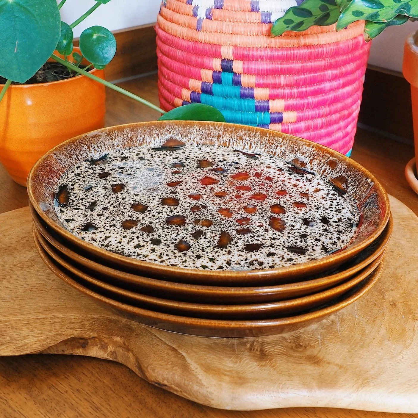 X 4 FOSTERS STYLE PLATTER/DINNER PLATE