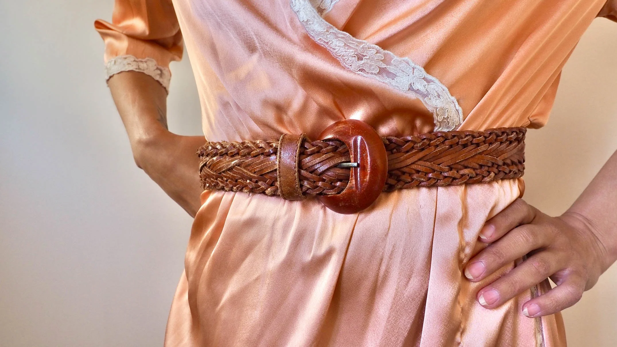 BROWN PLATED LEATHER ADJUSTABLE WAIST BELT