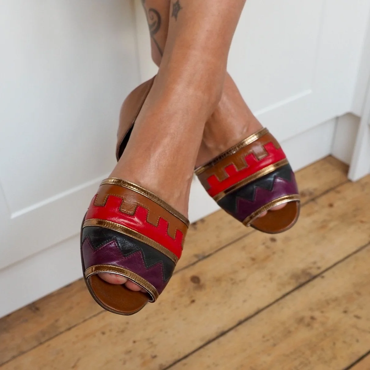 AZTEC PATTERN LEATHER SLIP ON SHOES