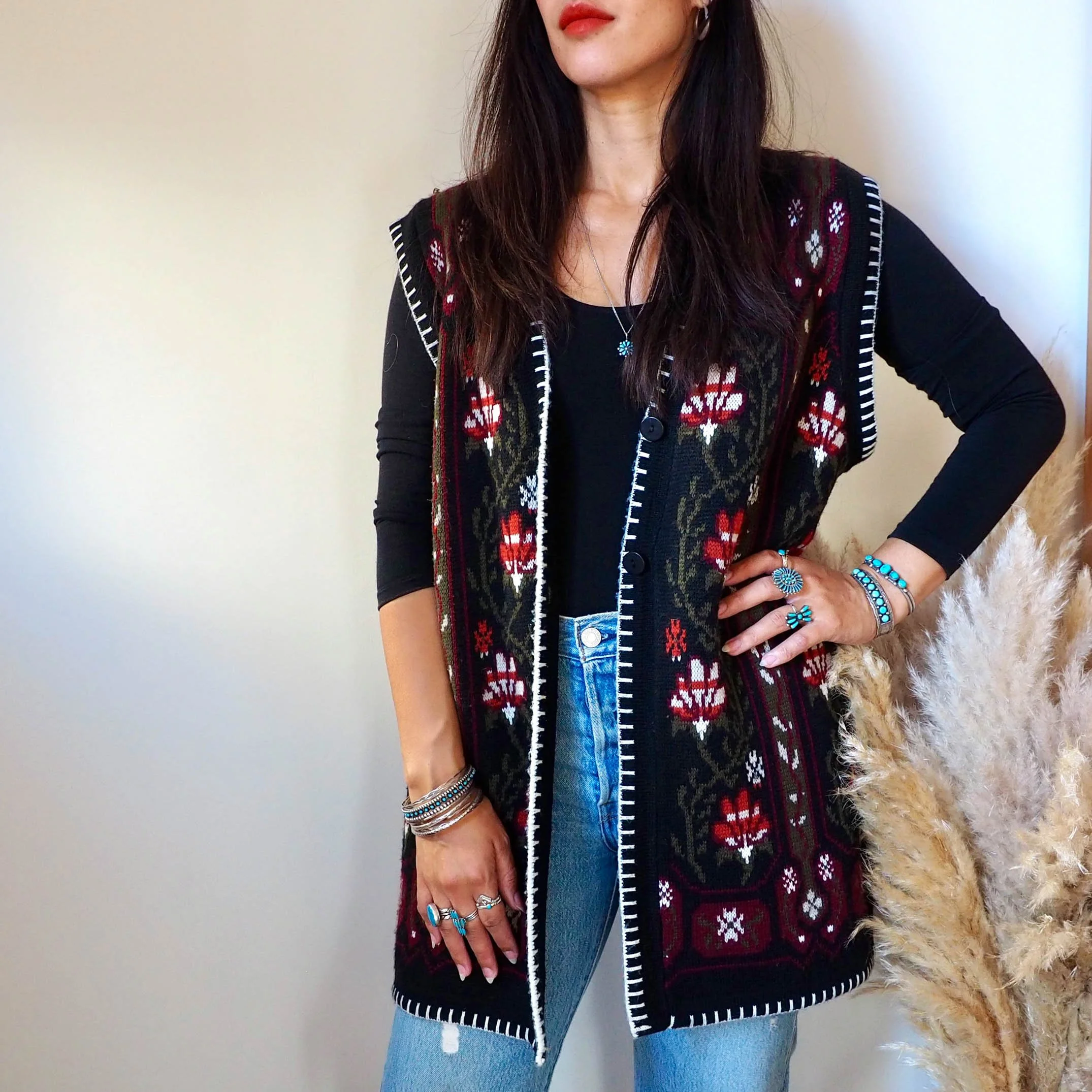 VINTAGE FLORAL KNITTED WAISTCOAT