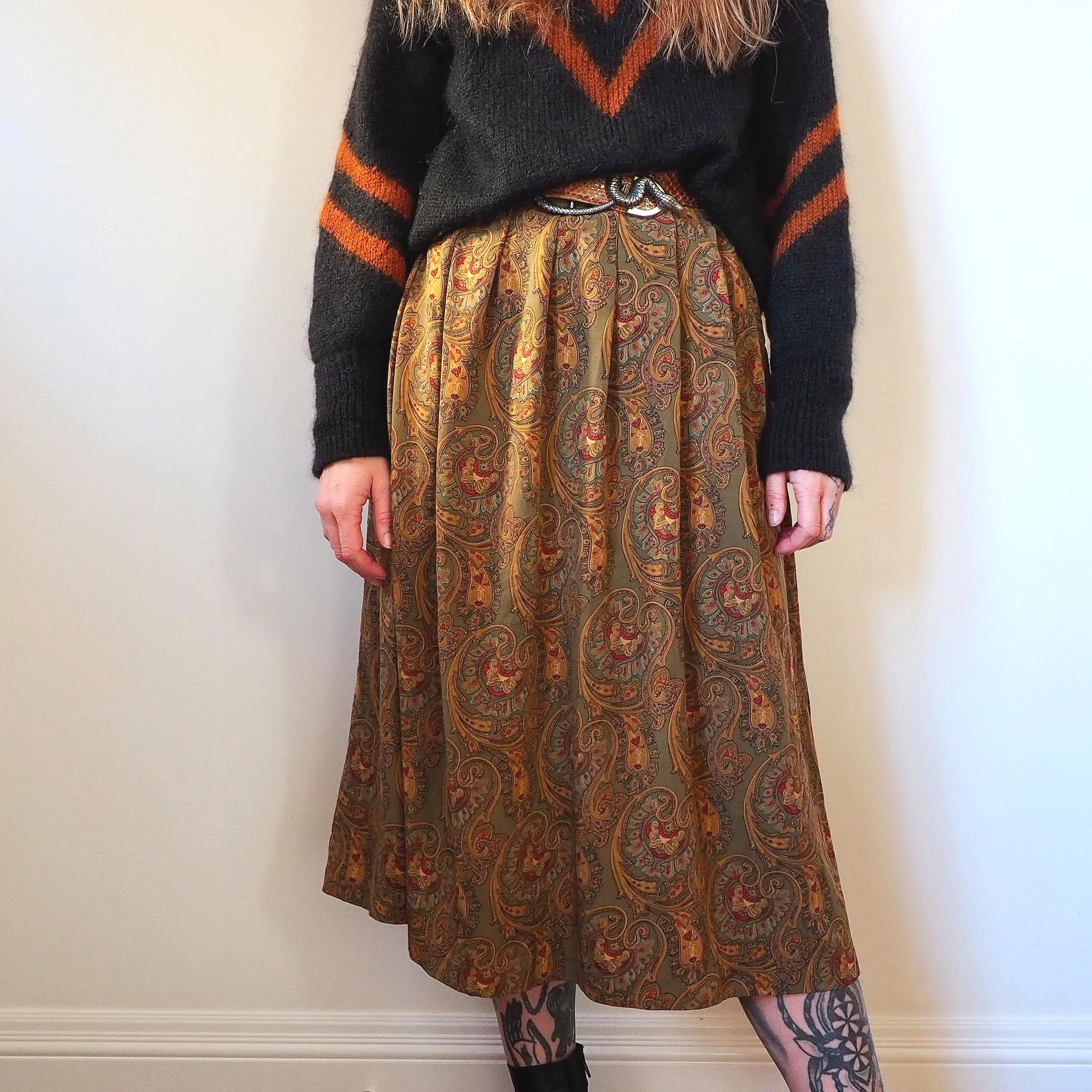 BROWN & GOLD HUE RETRO PAILSEY SKIRT