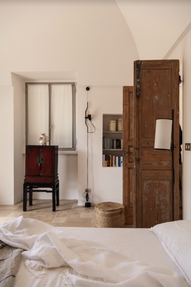 Hotel-Weekend-Barefoot-Luxury-Villa-Castelluccio-Rooms.png