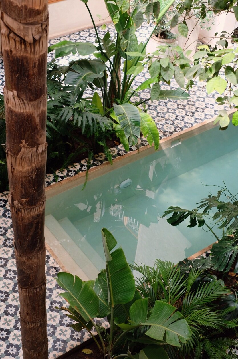 Hotel-Weekend-Barefoot-Luxury-Riad-LAtelier-Morocco-Pool-Patio.jpg