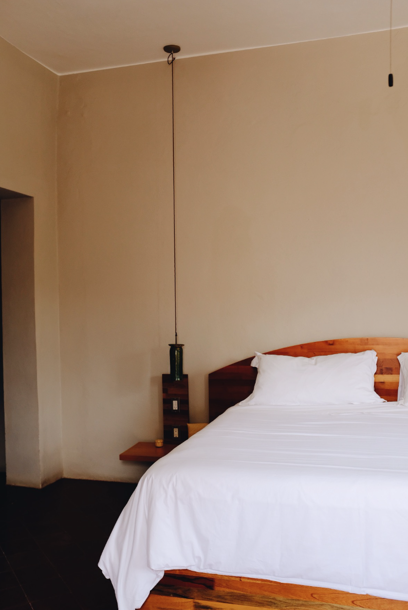 Hotel-Weekend-Barefoot-Luxury-Grana-B&B-Oaxaca-Room.png