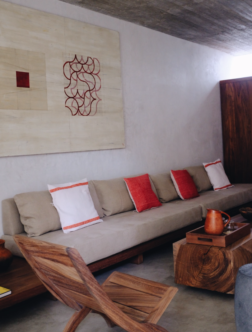 Hotel-Weekend-Barefoot-Luxury-Casa-Criollo-Oaxaca-House-salon.png