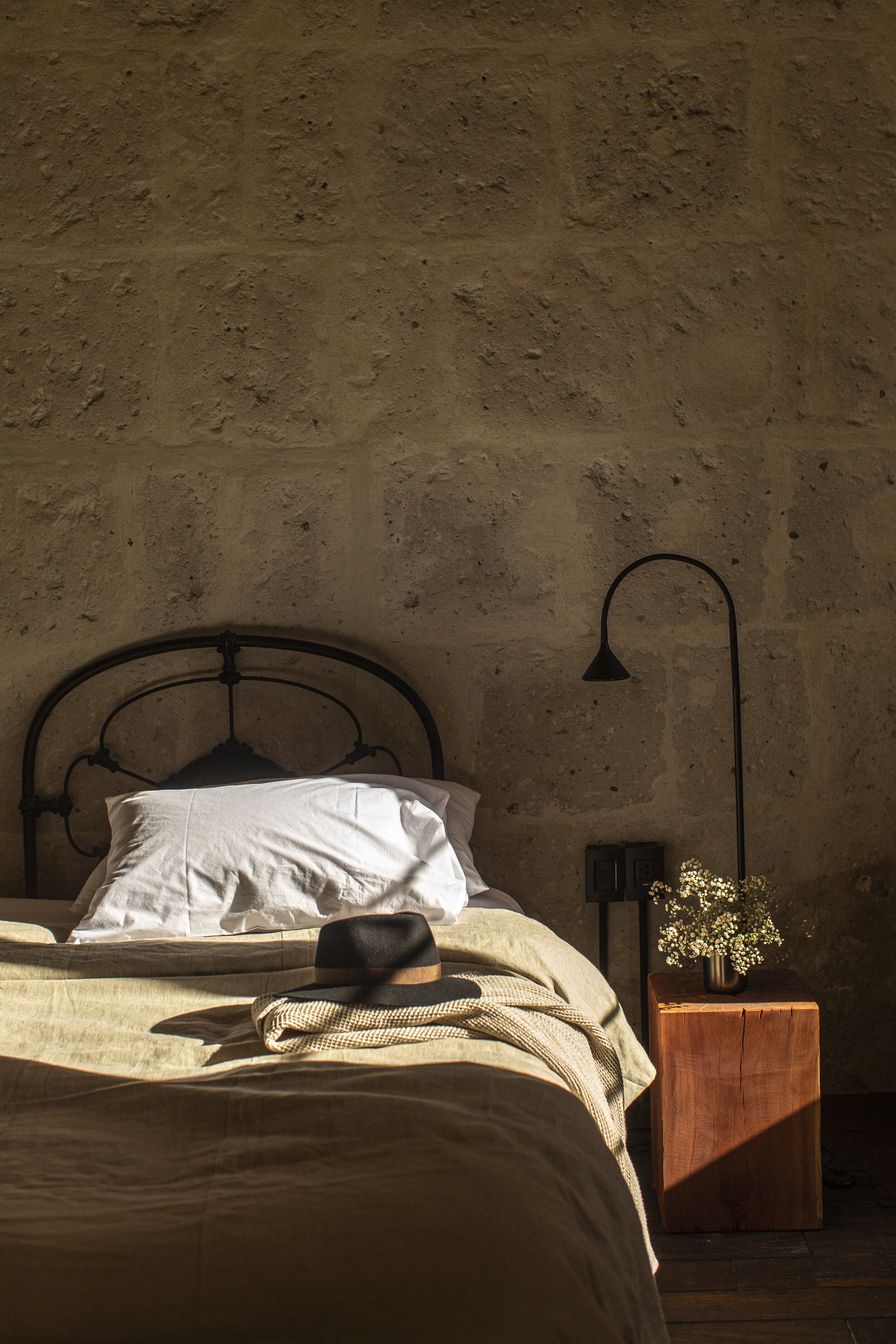 Hotel-Weekend-Barefoot-Luxury-Cirqa-Peru-Room.jpg