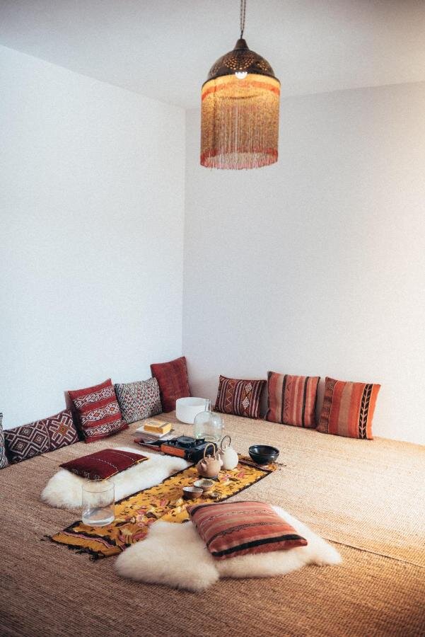 Hotel-Weekend.Barefoot-luxury-casa-nube-blanca-the-house-meditation-room.jpeg