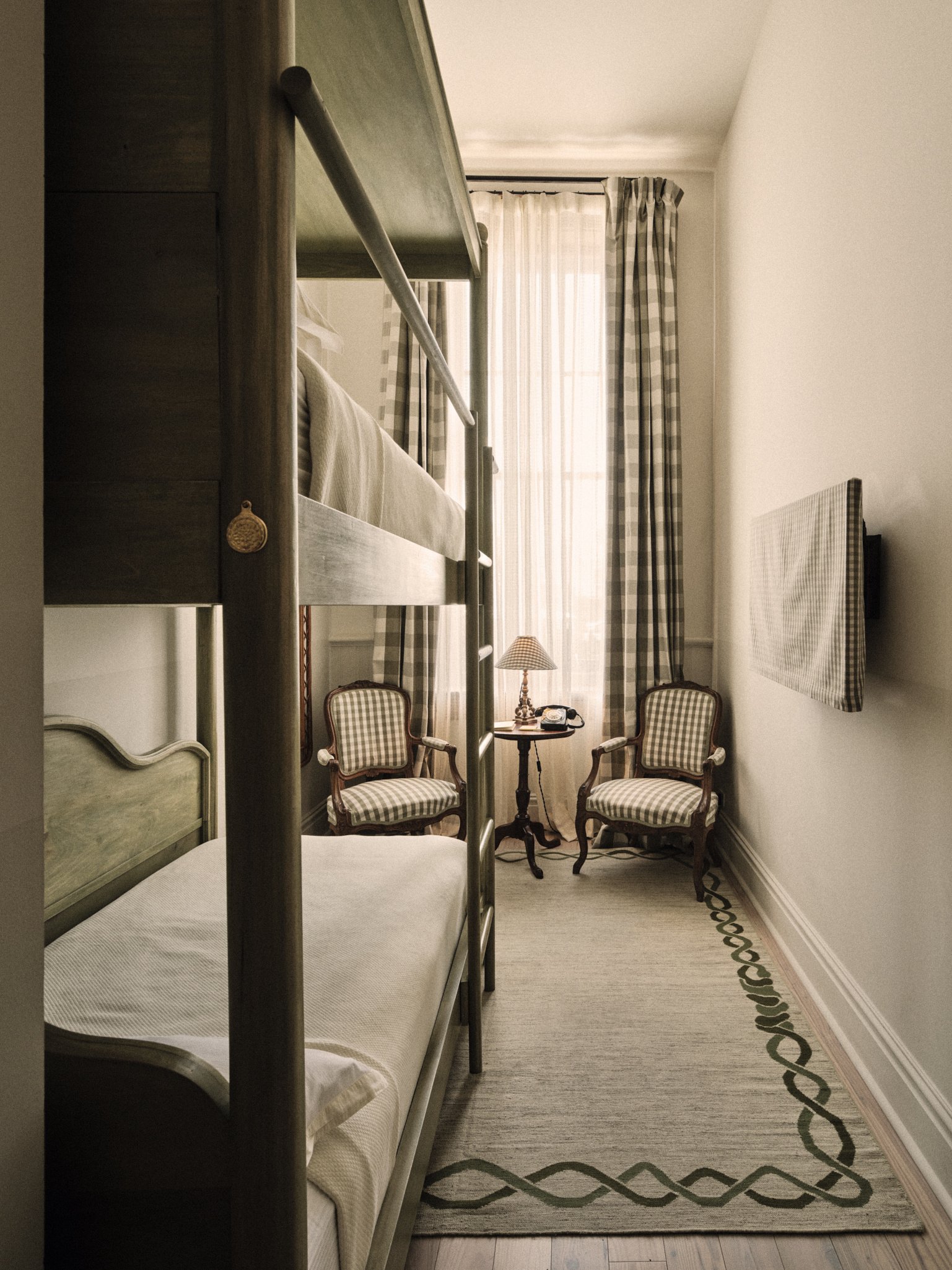 Hotel-Weekend-Barefoot-Luxury-Hotel Peter & Paul, Bunk room_(Credit Hotel Peter & Paul).jpg