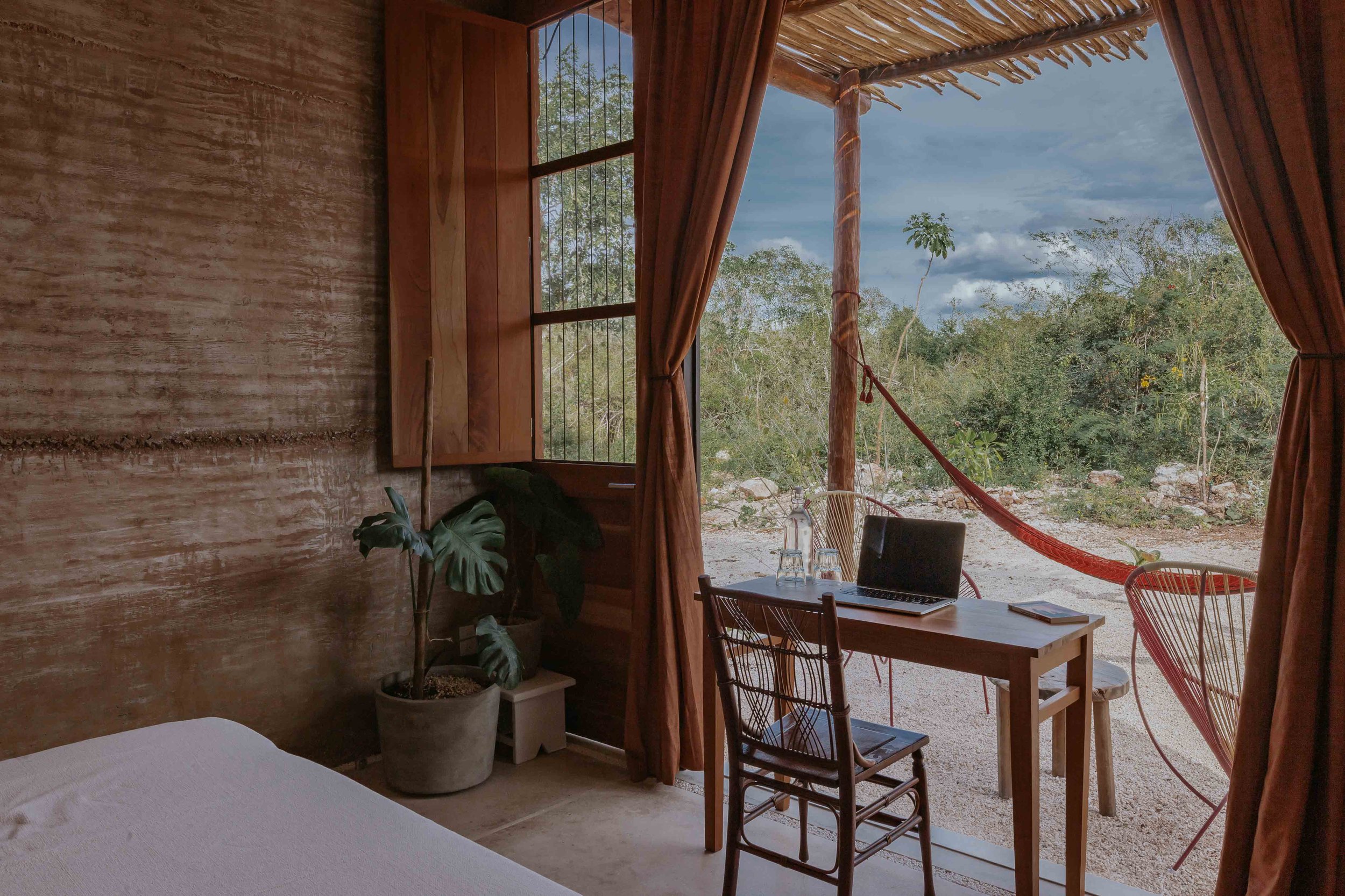 Hotel-Weekend-Barefoot-Luxury-Galopina-Mexico-Views-Room.jpg