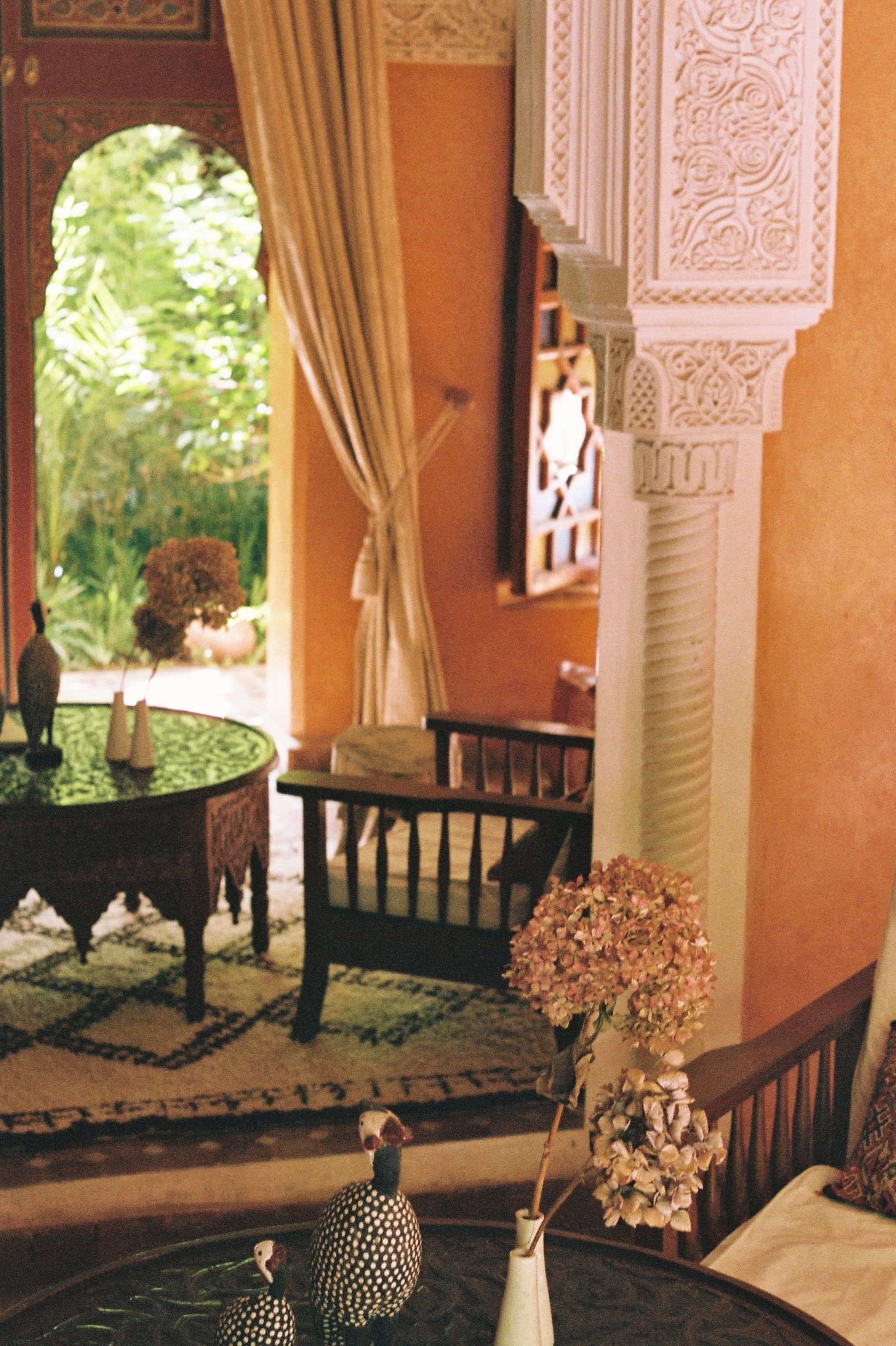 Hotel-Weekend-Barefoot-Luxury-Riad-Jardin-Secret-lobby.jpeg
