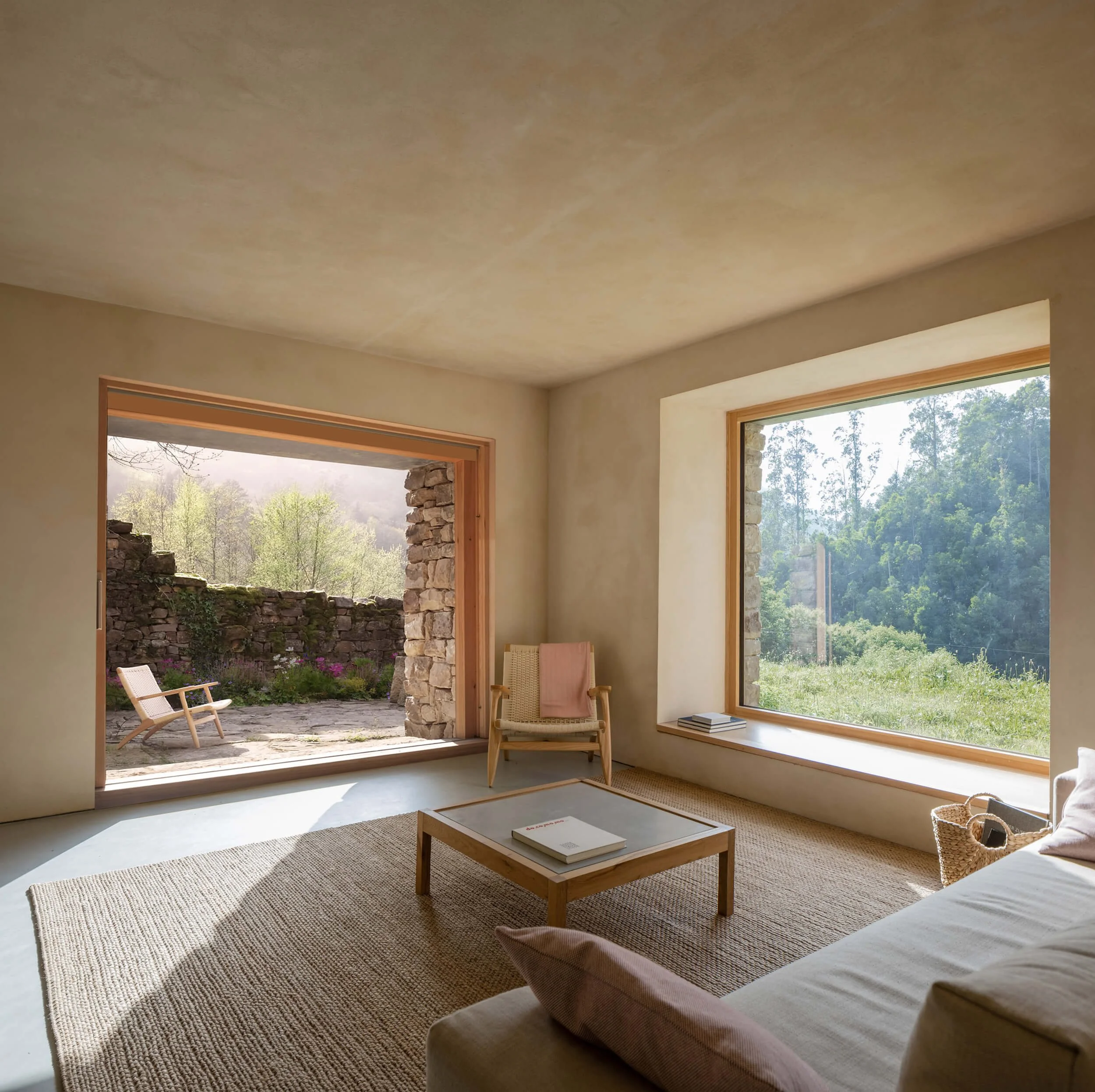 08 _Casa Minima_estar_®Erlantz Biderbost.jpg
