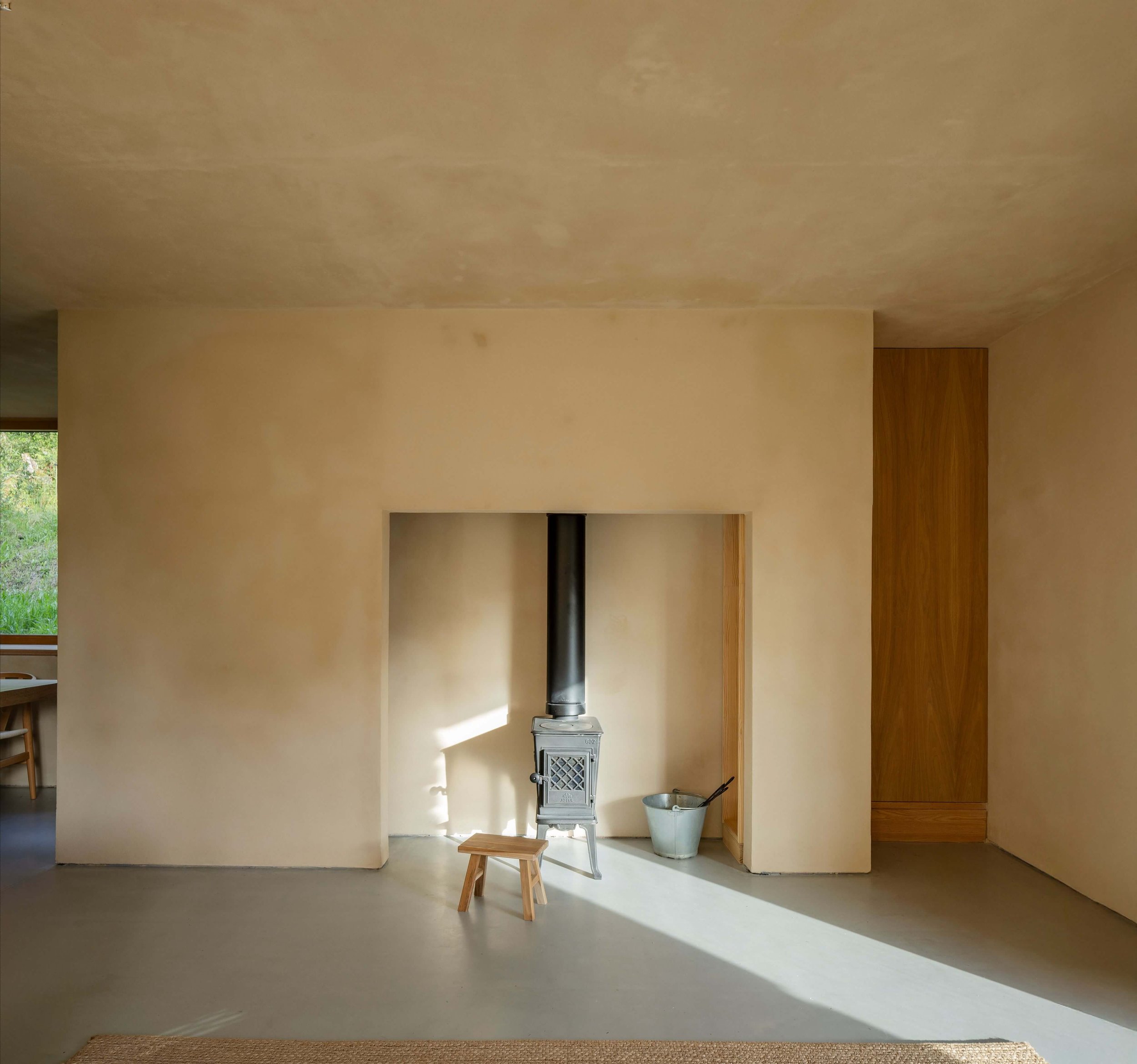 13_Casa Minima_chimenea_®Erlantz Biderbost.jpg