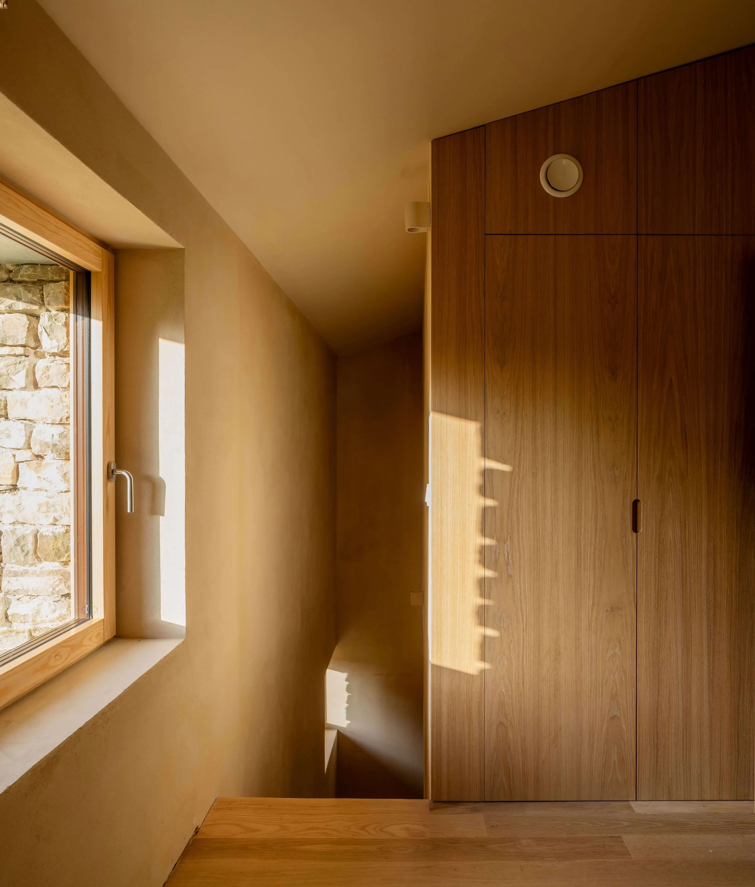 18_Casa Minima_Escalera®Erlantz Biderbost.jpg
