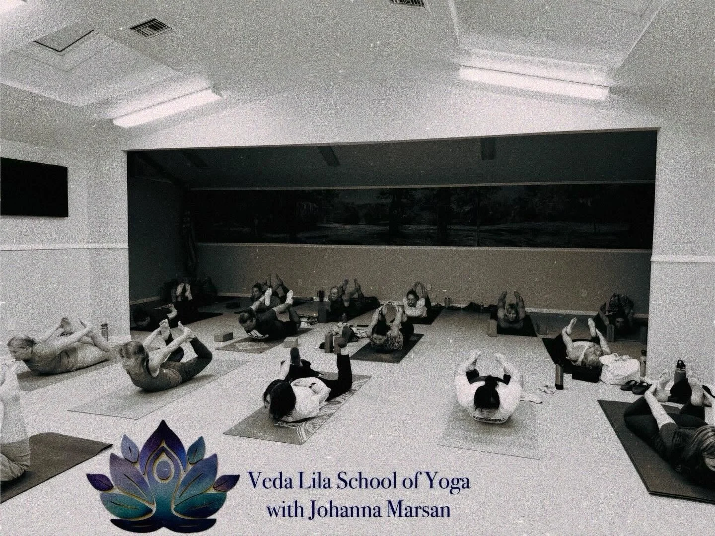 FREE Community Yoga Class Every Tuesday at 5:50pm.

I&rsquo;m thankful that with the support of Inverness Parks and Recreation, I am offering a Free Community Yoga Class weekly at the Whispering Pines Recreation Building.  Classes are Tuesday evening