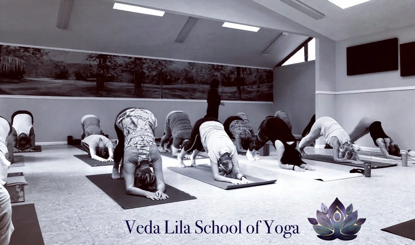 FREE Community Yoga Class Every Tuesday at 5:50pm at the Whispering Pines Recreation Building.  Doors open at 5:30pm, please bring a yoga mat and water 🧘🏻&zwj;♂️🧘🏻&zwj;♀️. 

Enjoy a classical and wholistic approach to yoga that stretches and tone