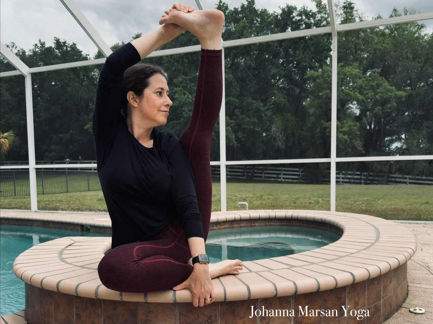 Johanna Marsan is a lifelong meditator and practitioner of yoga. She is a student of Integral, Sivananda, Iyengar, and Yin Yoga. She is registered as an Experienced 500 Hour and Prenatal Yoga Teacher with Yoga Alliance and is Certified in Yin Yoga by