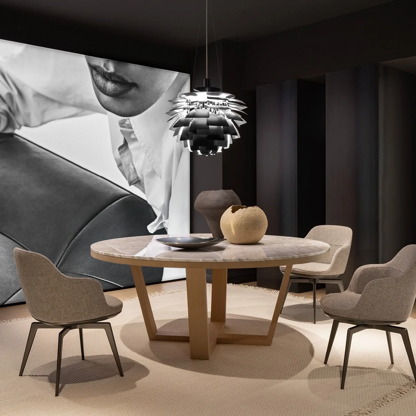 Mil&aacute;n Design Week 2025
.
.
Brand: @maxalto_official 
Styling: @ilariabacciocchi 
.
.
#milandesignweek #sculpture #HandmadeCeramics #CeramicArt #ContemporaryCeramics #ClayArt #CeramicDesign #ArtisanCeramics #UniqueCeramics #ModernCeramics #OneO