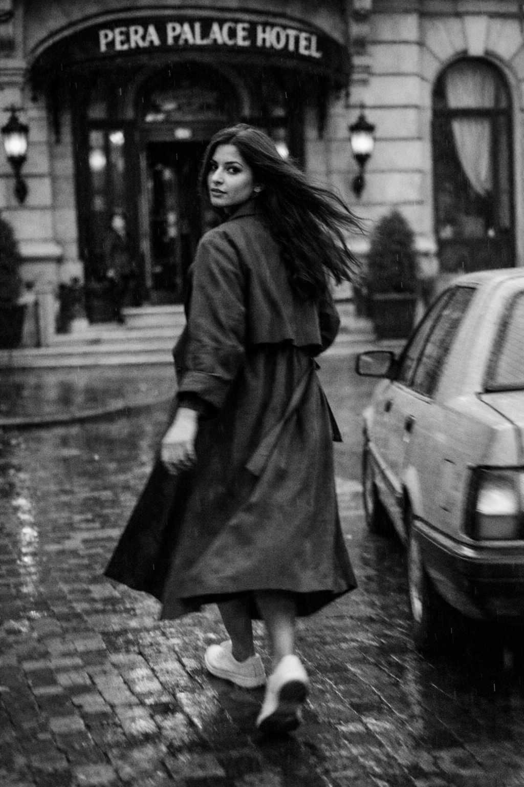 Fragments of Light No. 15: On pictures that nobody took