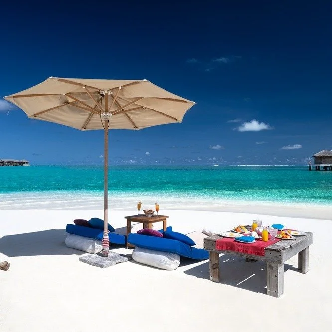 You&amp;Me Maldives is a dream destination for discerning travellers wanting to celebrate the holidays and end of year festivities surrounded by blue skies, sunshine, scenery and gourmet cuisine on a very magical, private Maldivian island. 

A new an